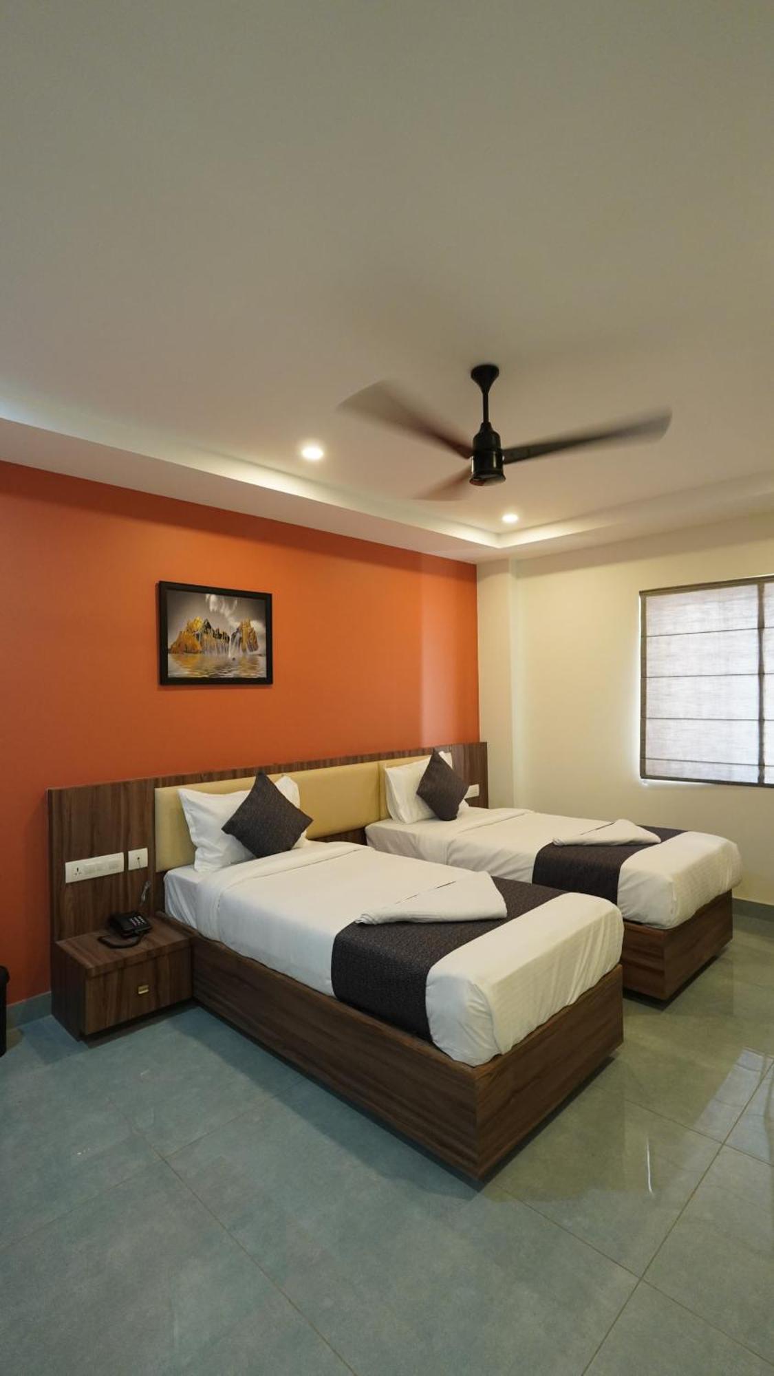 Hotel Hive Inn - Kozhikode Exterior photo
