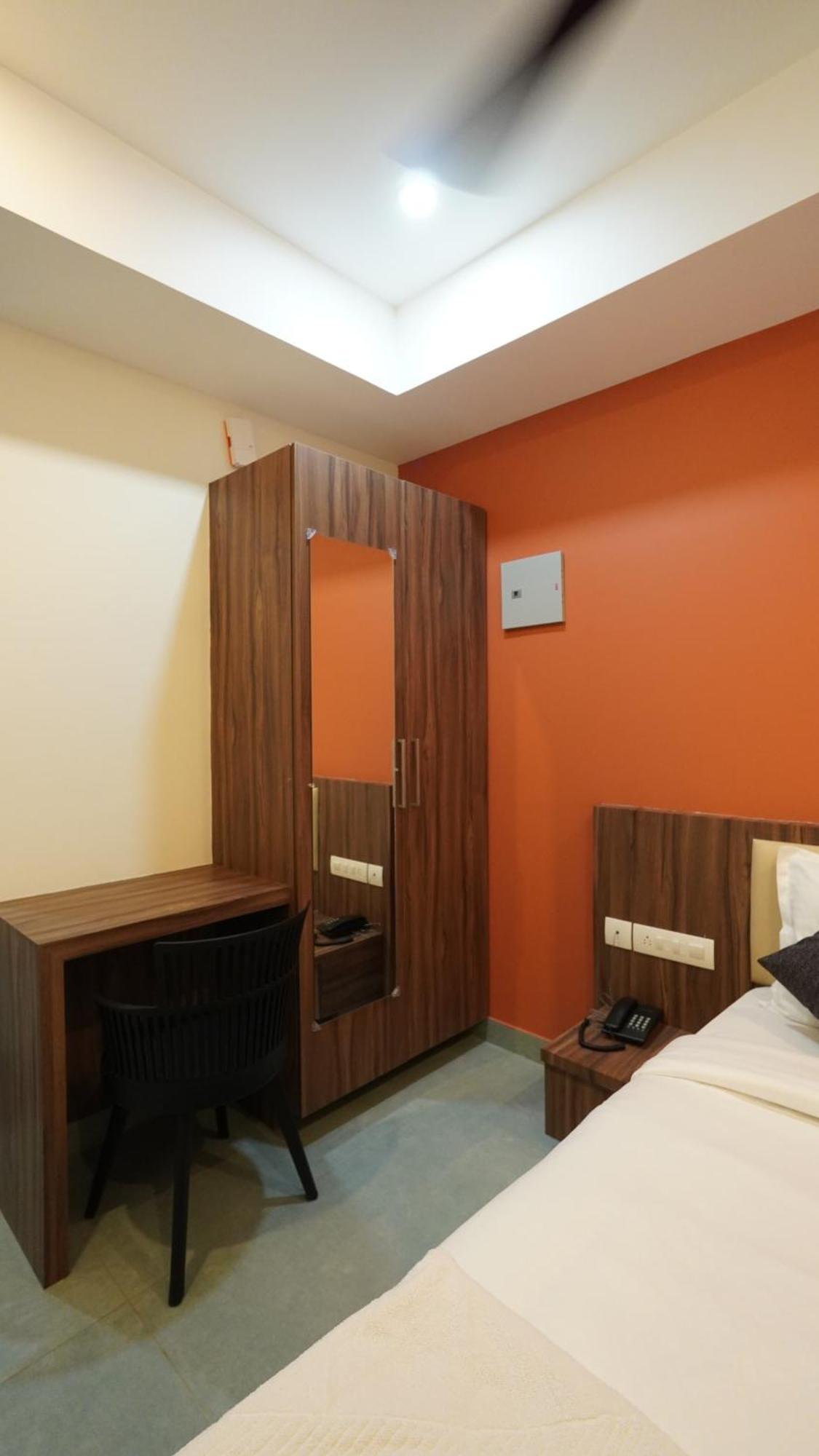 Hotel Hive Inn - Kozhikode Exterior photo
