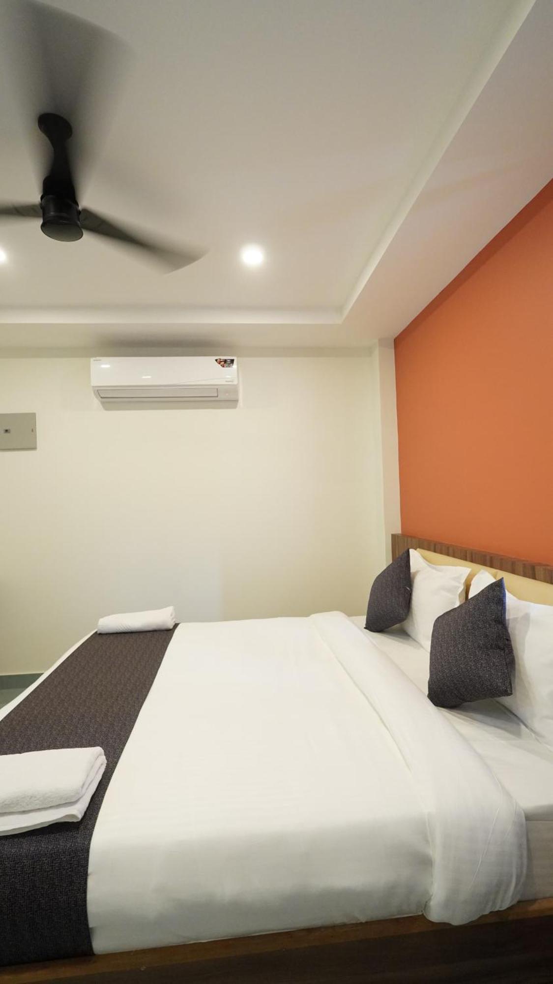Hotel Hive Inn - Kozhikode Exterior photo